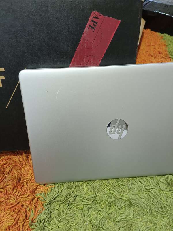 **BARGAIN BUY** BOXED HP 15 11th GEN i5, 8GB RAM, 1TB HD, FHD- WORTH R15000 - GRAB IT@ JUST R5499!!!