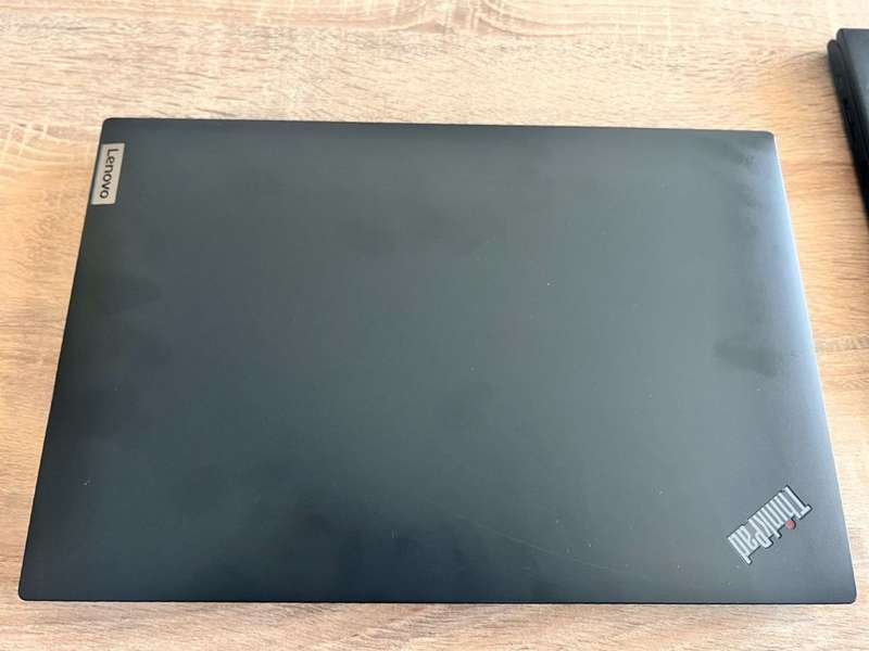 **BARGAIN BUY**LENOVO THINKPAD L14 12th GEN i5, 8GB RAM, 512GB SSD-WORTH R25k-GRAB IT @JUST R7999!!!