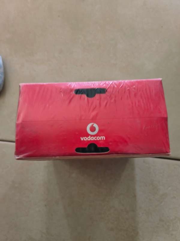 **BARGAIN BUY** BRAND NEW SEALED VODACOM SIMCARDS IN BOX - PACK OF 20 SIMCARDS-GRAB IT FROM JUST R39