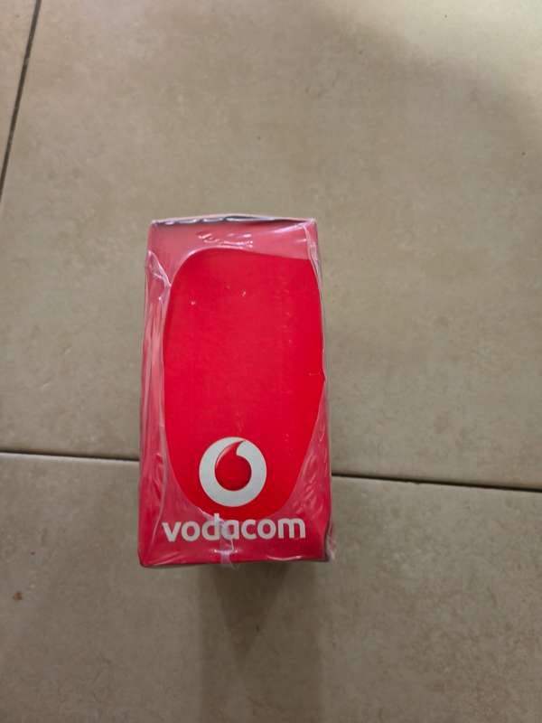**BARGAIN BUY** BRAND NEW SEALED VODACOM SIMCARDS IN BOX - PACK OF 20 SIMCARDS-GRAB IT FROM JUST R39