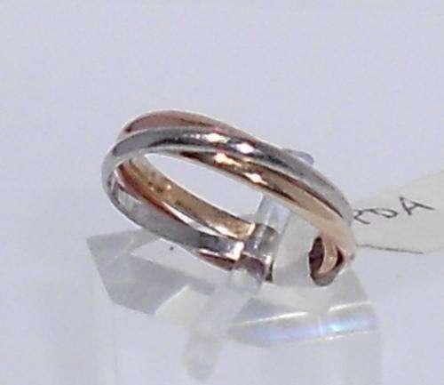 Tri-colour gold russian wedding band, total width 4mm