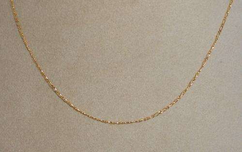 9ct yellow gold fine figaro link neck chain