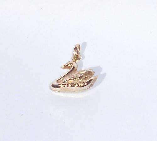 9ct yellow gold swan charm