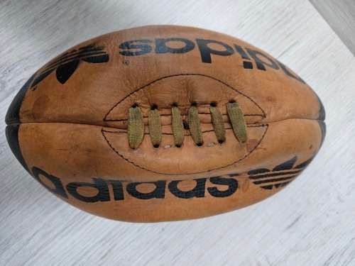 VINTAGE ADIDAS LEATHER RUGBY BALL