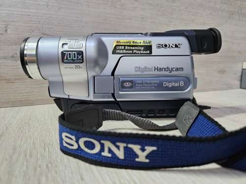Sony Digital 8 Handycam