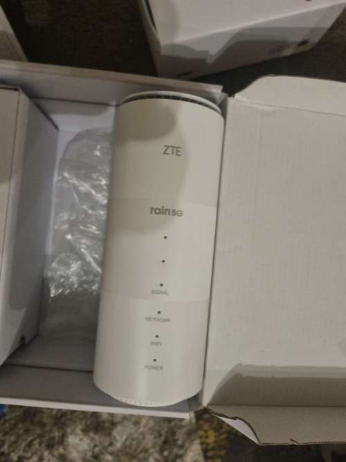 ZTE MC888 5G CPE Router WiFi 6 - Rain Locked