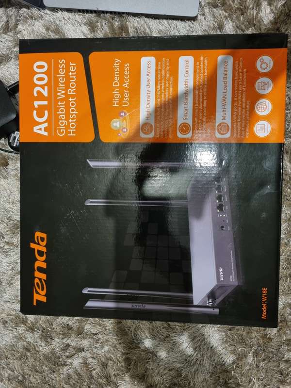 Tenda W18E Multi WAN WiFi Router