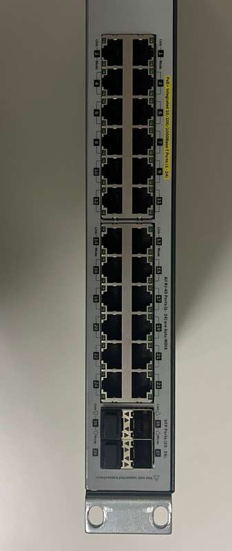 HP/ Aruba 2530 24G POE+  (J9773A )