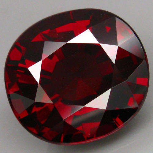 RED HOT COLLECTORS IF SPESSARTITE GARNET - (10.95 Cts)
