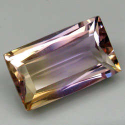 BEAUTIFUL OVAL CUT AMETRINE  (5.24 Ct)