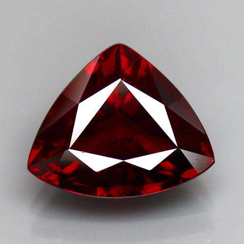 RED HOT SPESSARTITE GARNET - (IF  3.51 Cts)