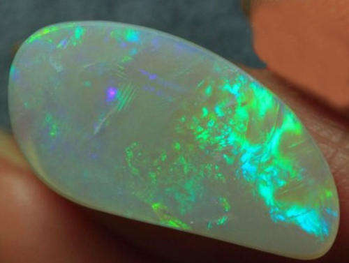 TOP SOLID LIGHTENING RIDGE  OPAL (FLORAL) 6.0 Ct - 21.4 x 11mm