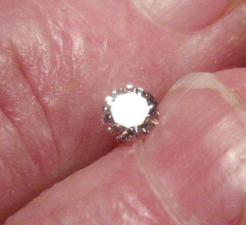 JUST JEWELS - DIAMOND SOLITAIRE (Certified) (Light Golden Brown - VS2- 0.25 Ct)