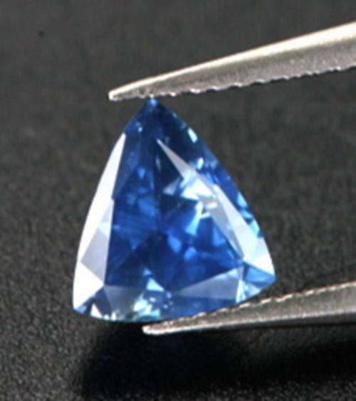 JUST JEWELS - TOP ROYAL BLUE SAPPHIRE TRILLIANT (0.50 Ct  - 5mm)
