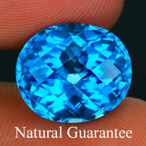 JUST JEWELS -  TOP SWISS BLUE  TOPAZ  (7.90 Ct)