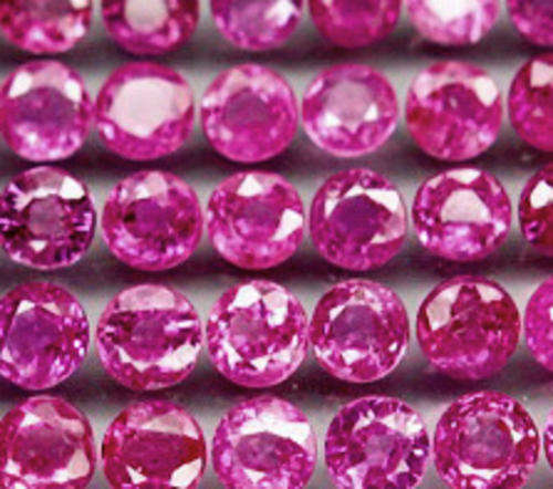 HOT 2.7mm RED RUBY LOT (No lead glass)  (40 pieces - 4.92 TCt)