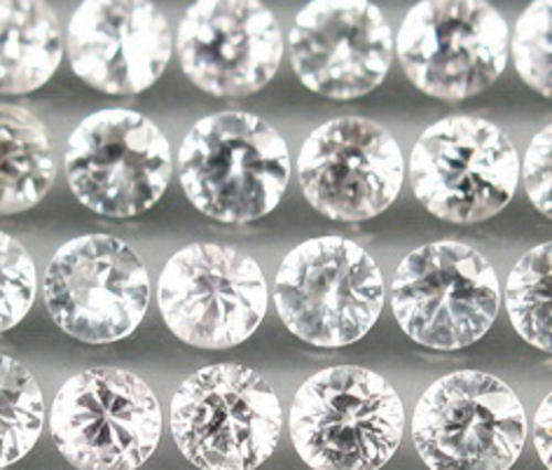 TOP BRILLIANT WHITE SAPPHIRE LOT (40 pieces - 2.5mm - 3.10 Total Ct )