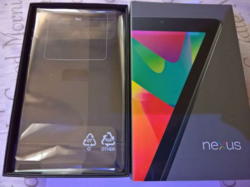 Android - Nexus 7" - Black 8GB Wi-Fi