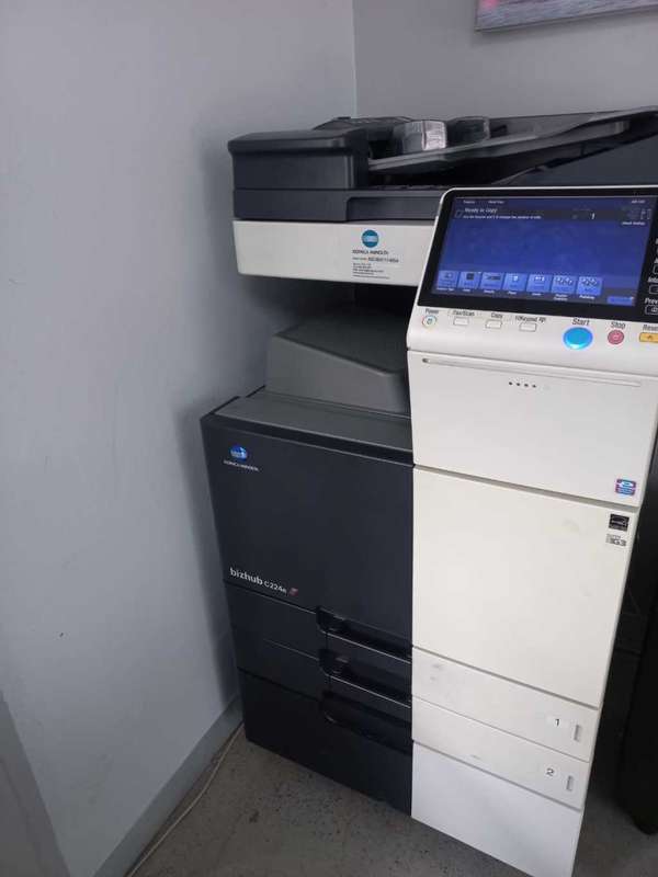 Refurbished Konica Minolta C284e Printer