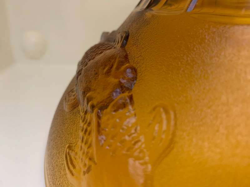 Large 26cm Amber Glass Salad Bowl with Koi Fish, Embossed, Amber Large Serving Bowl, Depression
