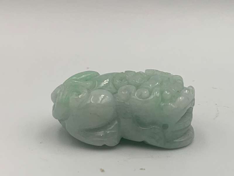 Foo Dog - Reduced !Vintage Ice Waxy Green Feng Shui Jadeite Wealth Pixiu Jade Pendant with Pedestal