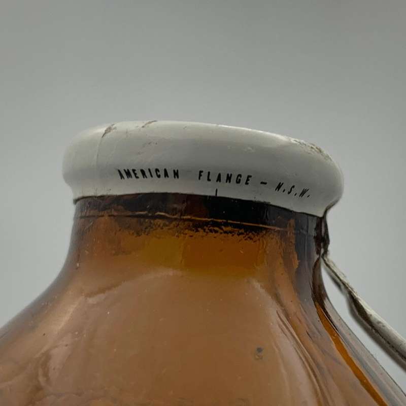 Hannans Draught Kalgoorlie Brewery Amber 375ml Rip Stubby Bottle  Full- Discounted
