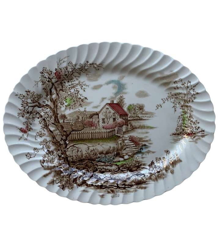 Reduced! Immaculate Johnson Bros. England Oval Serving Platter: `Spring` Pattern