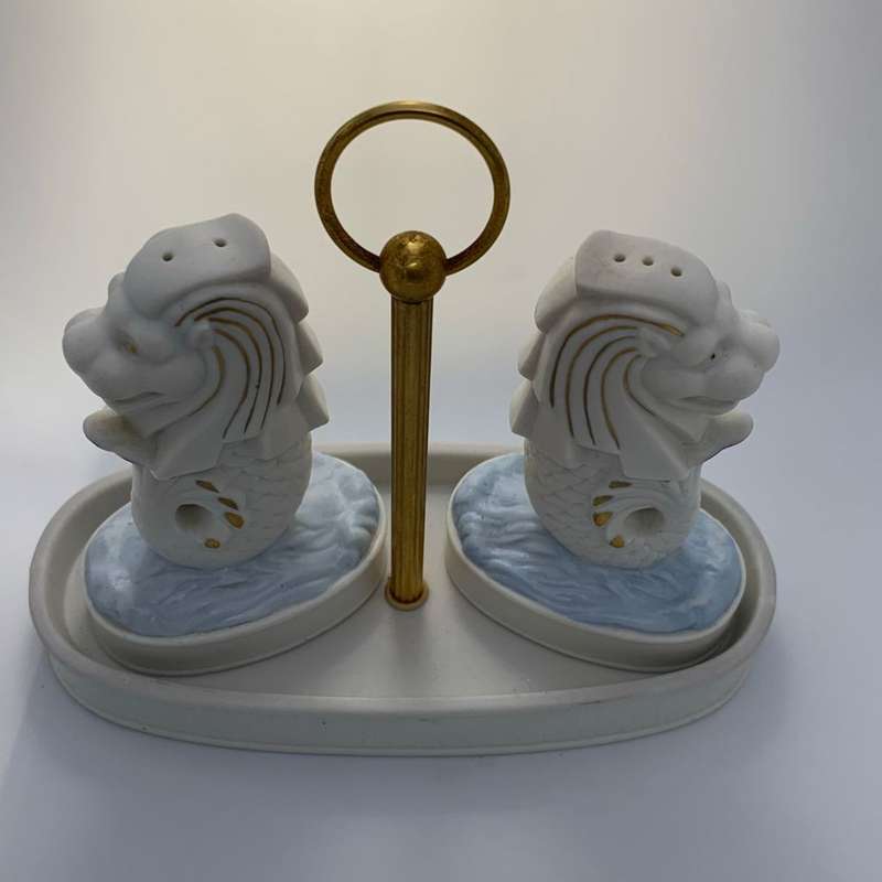 Vintage Singapore Merlion Porcelain Salt and Pepper Condiment Set
