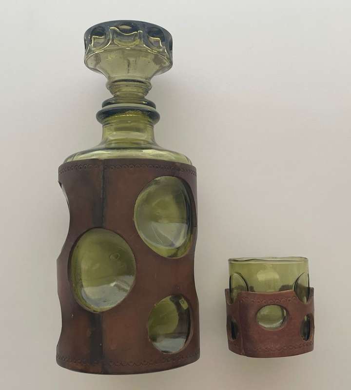 Reduced! Stunning vintage Empoli Italian genie whisky bottle decanter and glass