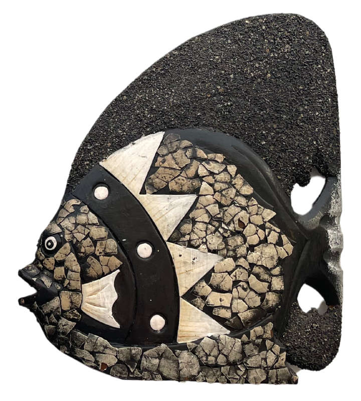 Modern 3-piece wooden coastal table décor set, featuring fish adorned with shell decorated mosaic