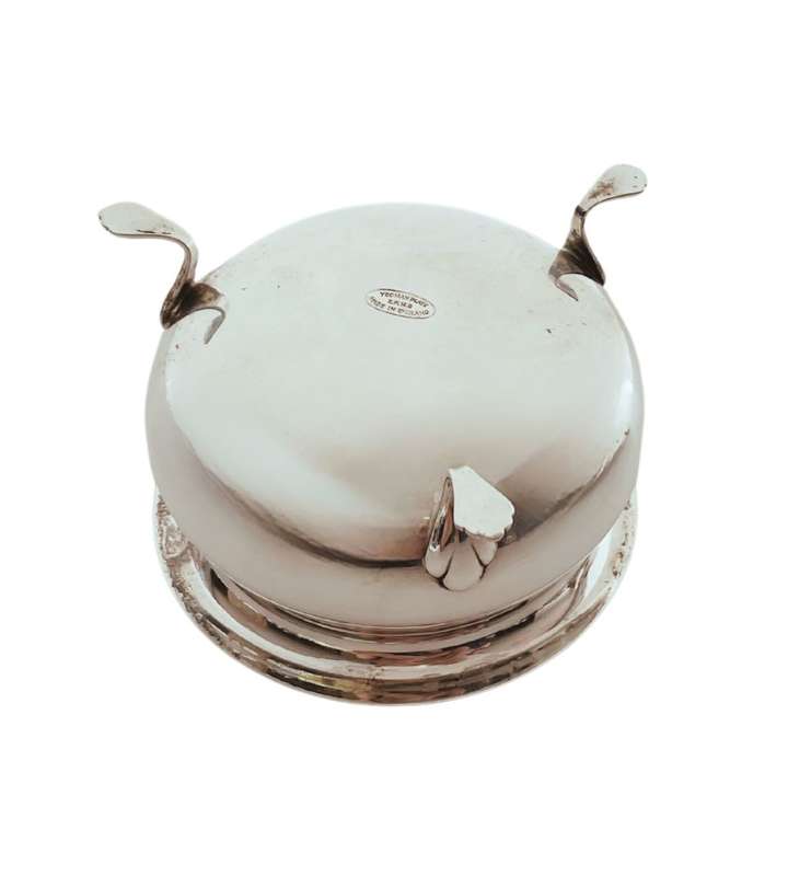 Reduced! - Vintage Yeoman of England 5-Piece Tea Service Set - Silver Plated