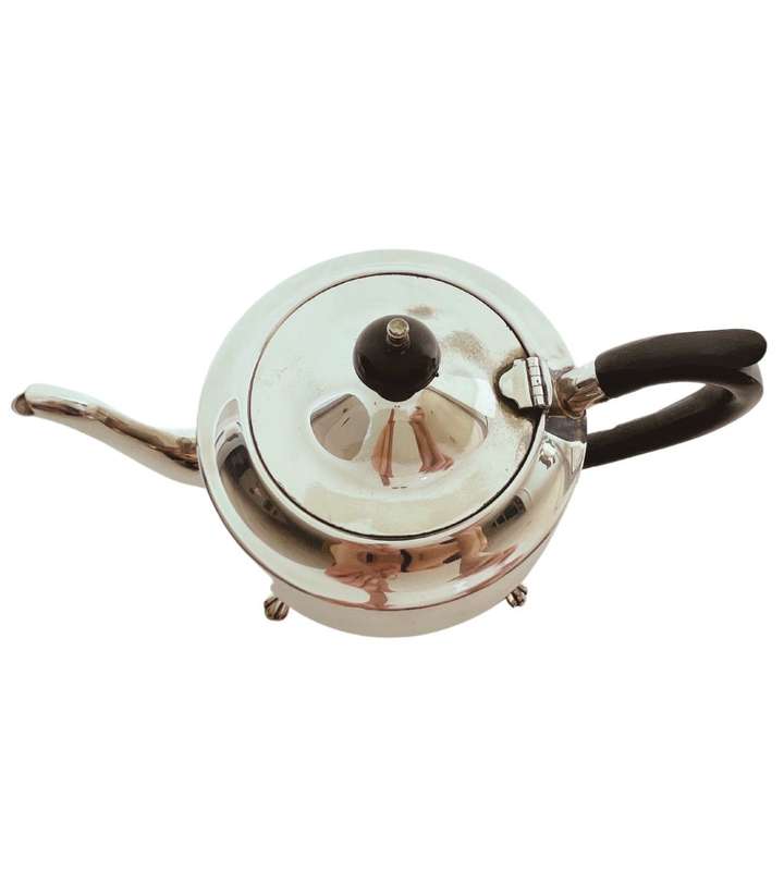 Reduced! - Vintage Yeoman of England 5-Piece Tea Service Set - Silver Plated