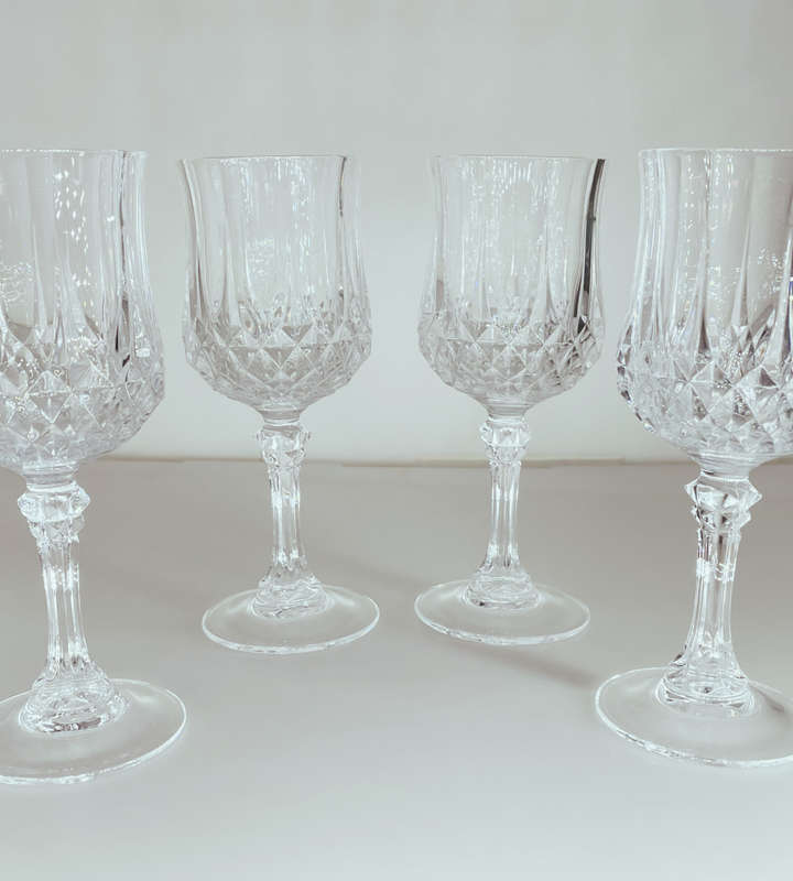 Reduced ! Vintage Set of 4 Crystal dArques Longchamp Durand Wine Glasses - 1980s Stemware Collection