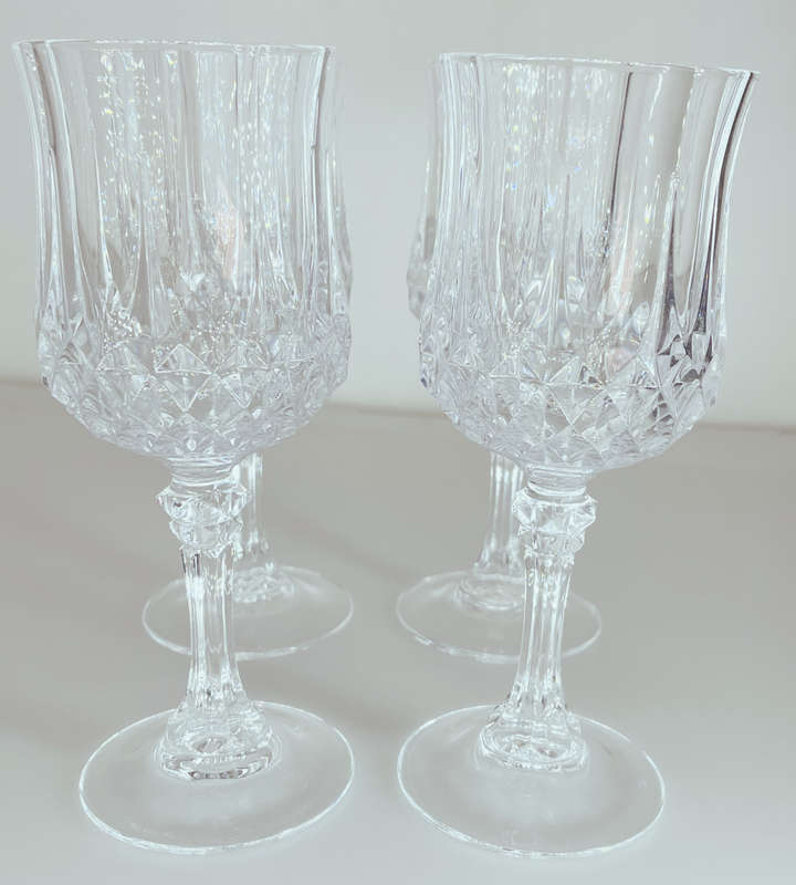 Reduced ! Vintage Set of 4 Crystal dArques Longchamp Durand Wine Glasses - 1980s Stemware Collection
