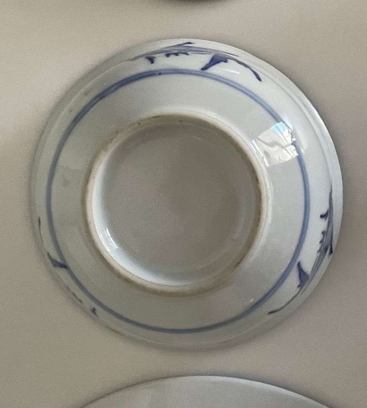 28-Piece Vintage Chinese Blue Koi Fish Dinnerware Set - Bowls, Plates, Spoons, Sauce Bowls, and Cups