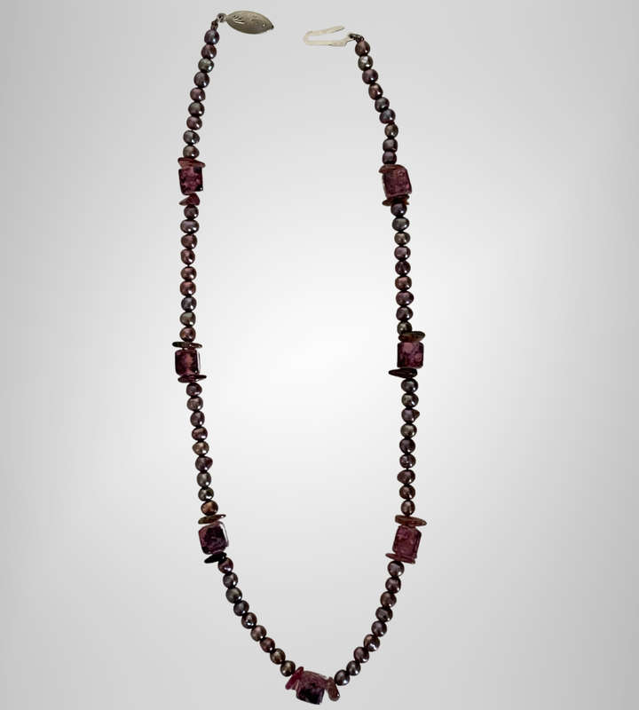 Genuine  Baroque Seed Pearl Choker Necklace with Amethyst Quartz and Enamelled Glass Beads