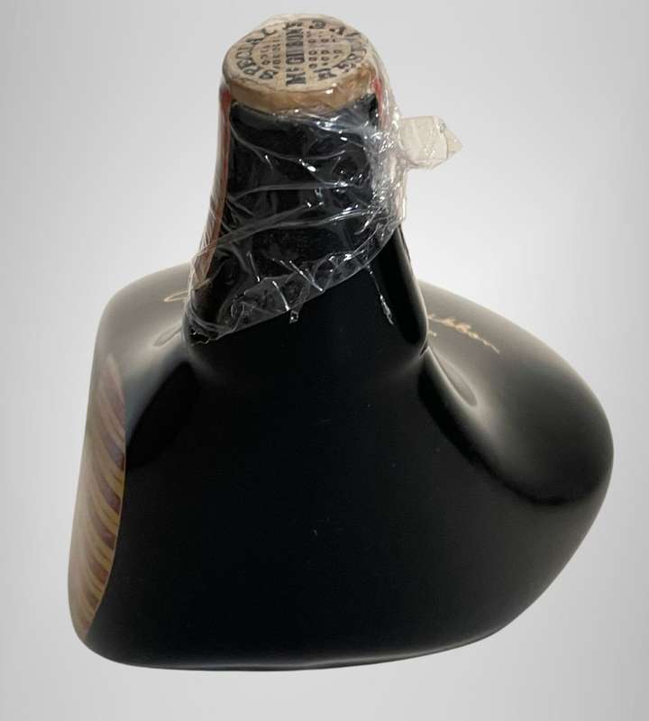 Douglas McGibbons Driver Decanter  McGibbons Special Reserve Golf Club Flagon c1980s with Blended