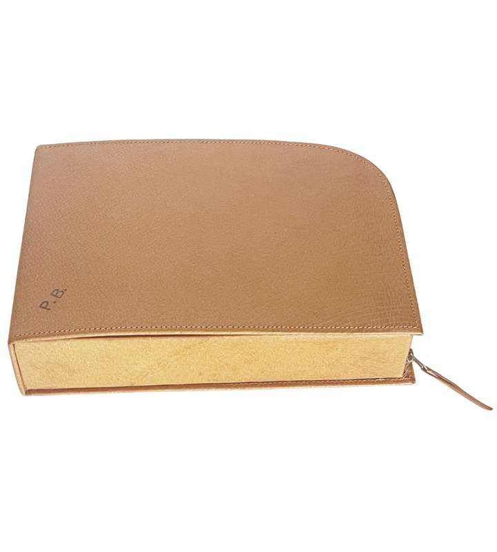 Reduced! Vintage Mid-20th Century Men's Travel Grooming Kit in Leather Case  Made In England