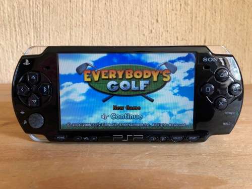 SONY PSP + 7x GAMES + 2GB MEMORY CARD + ACCESSORIES (USED - EXCELLENT CONDITION)