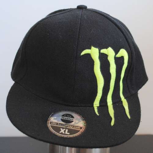 CAP - MONSTER FLAT BILL FITTED CAP