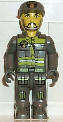 SET 4603: RES-Q MINIFIG
