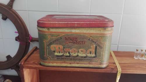Vintage bread tin
