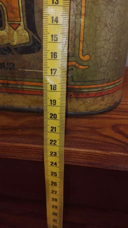 Vintage bread tin