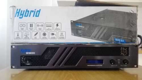 Hybrid B1800 power amplifier