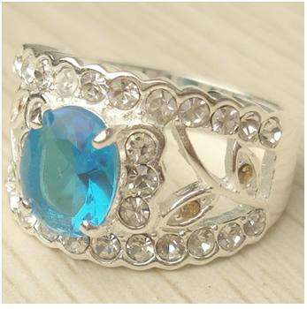 Awesome chunky 925 sterling silver plated and blue topaz ring size 9