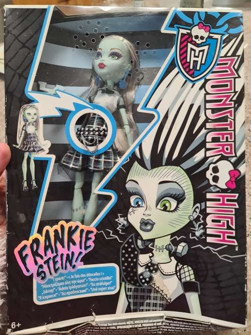 2012 Monster High GHOULS ALIVE Frankie Doll - I SPARK