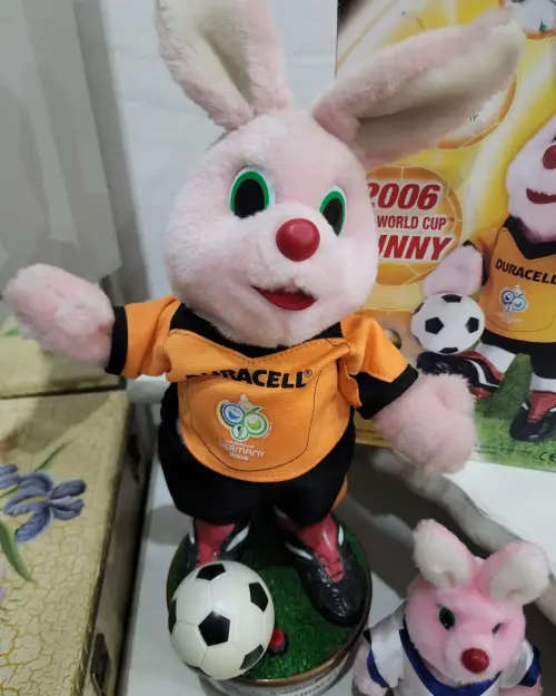 Duracell bunnies (bigger one made in 2006)