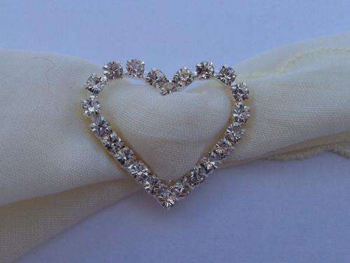 DIAMANTE CRYSTAL BUCKLE - HEART - PACK OF 10