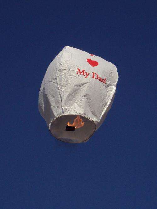 "I LOVE MY DAD" SKY LANTERNS