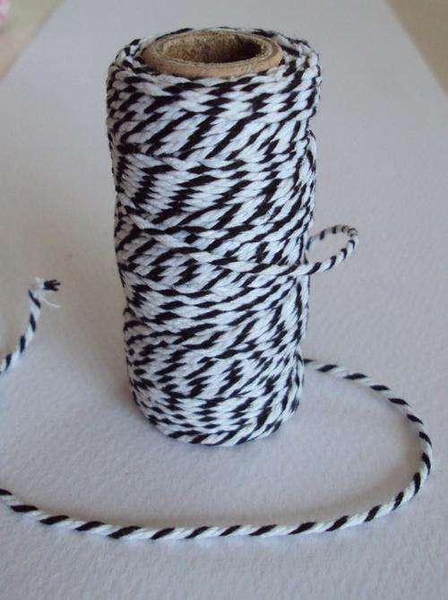 20 METER ROLL BLACK  BAKERS TWINE